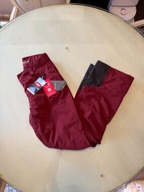 Helly Hansen Legendary Insulated Ski Pants Women's XS Mars Red Helly Tech NWT